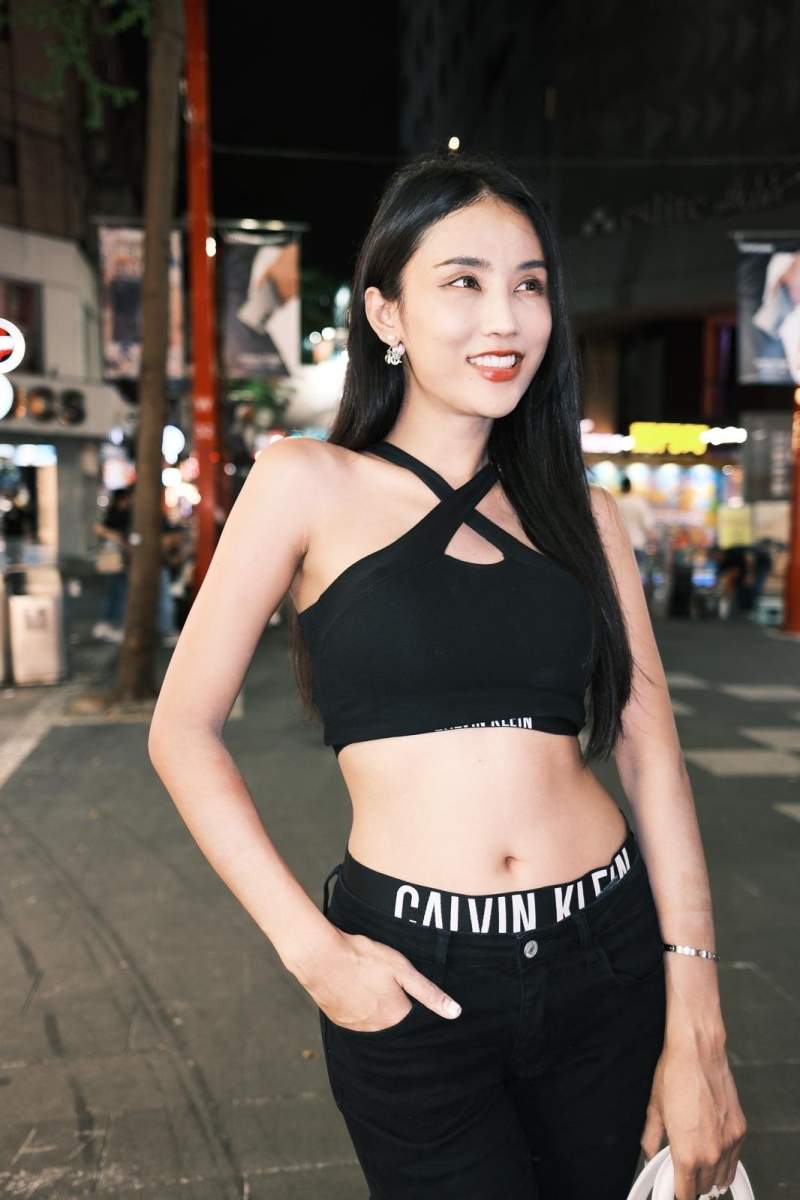 Mora From Asia – Malayian - escort in London