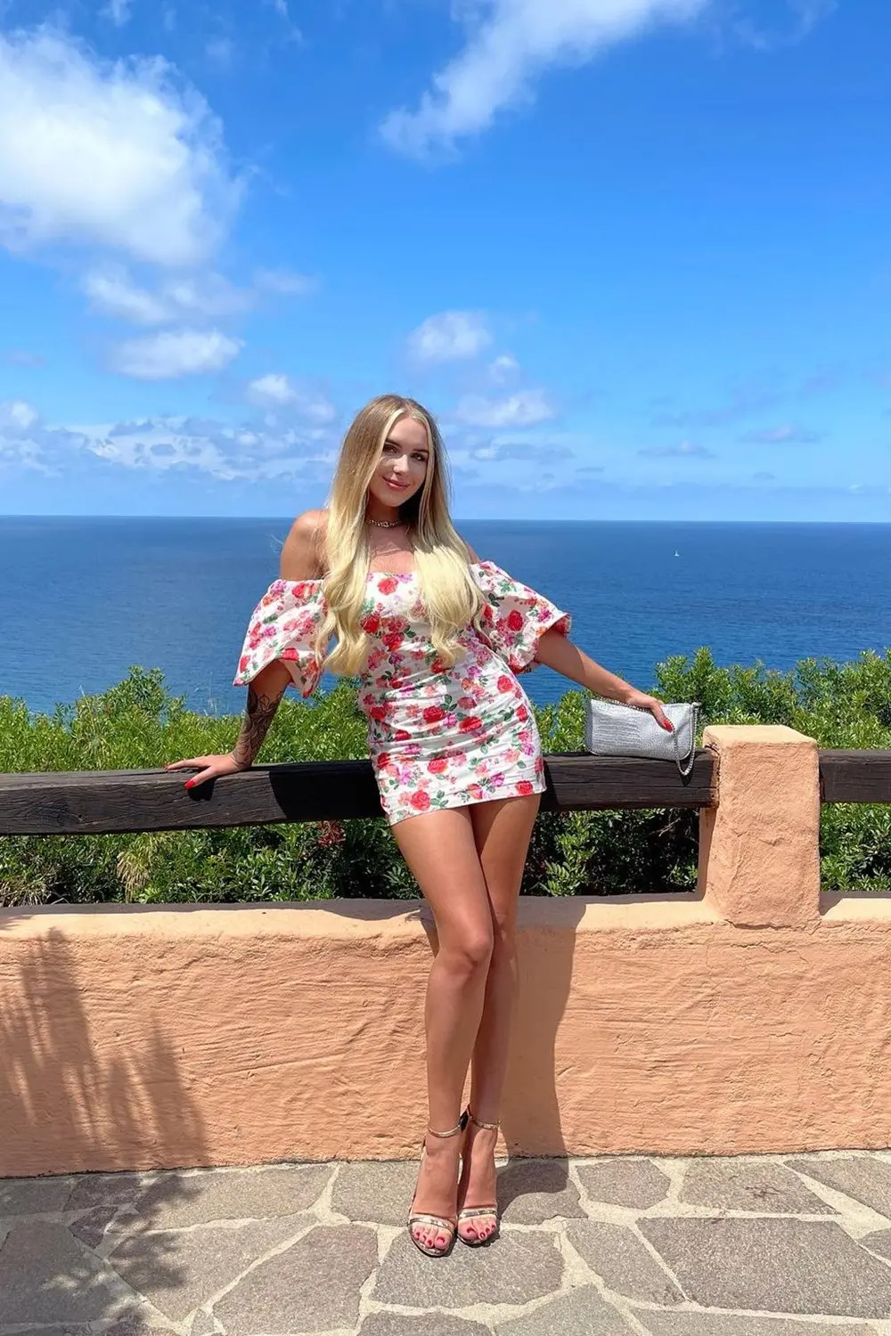 Sabina Ukrainian escort female new - Photo 1