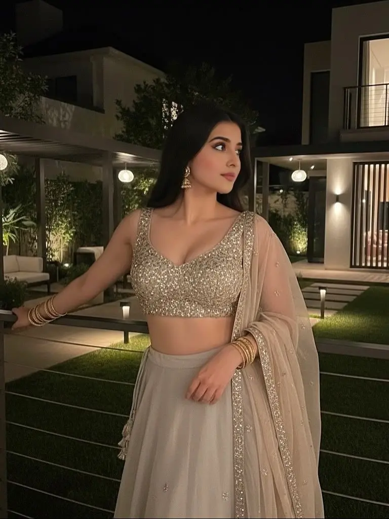 Neha Varma – Indian escort in Sharjah - Photo 1