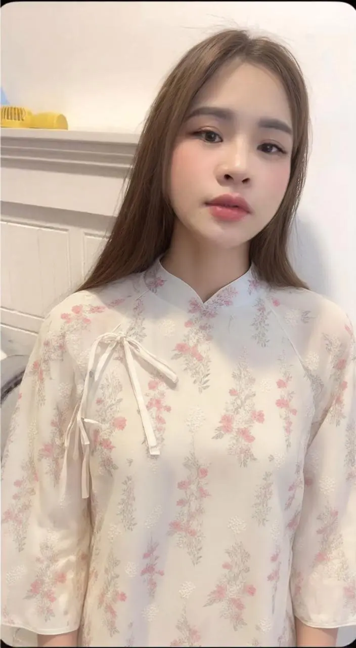 Linh – Vietnamese escort in Abu Dhabi - Photo 3