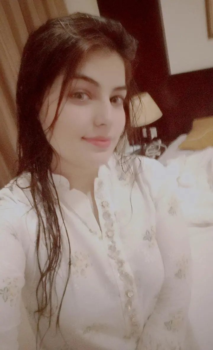 Arzoo – Sensual Indian Beauty in Fujairah - Photo 1