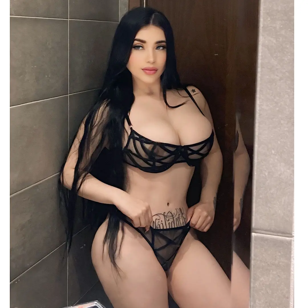 Kendall kendall – Colombian Escorts - Photo 2