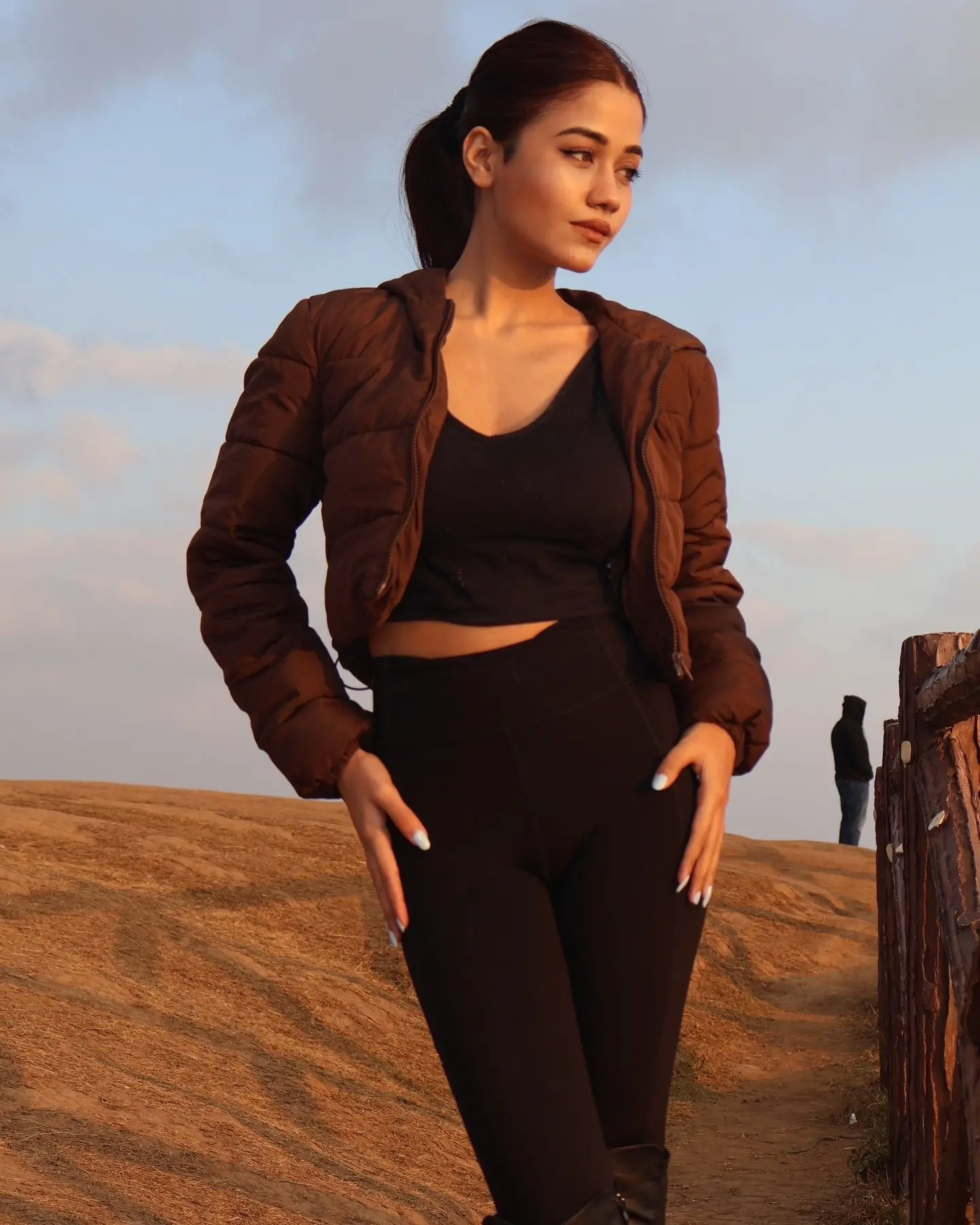 Naviya – Indian escort in Sharjah - Photo 3