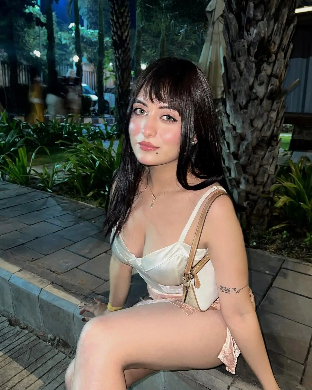 Anika – Indian escort in Sharjah - Photo 2