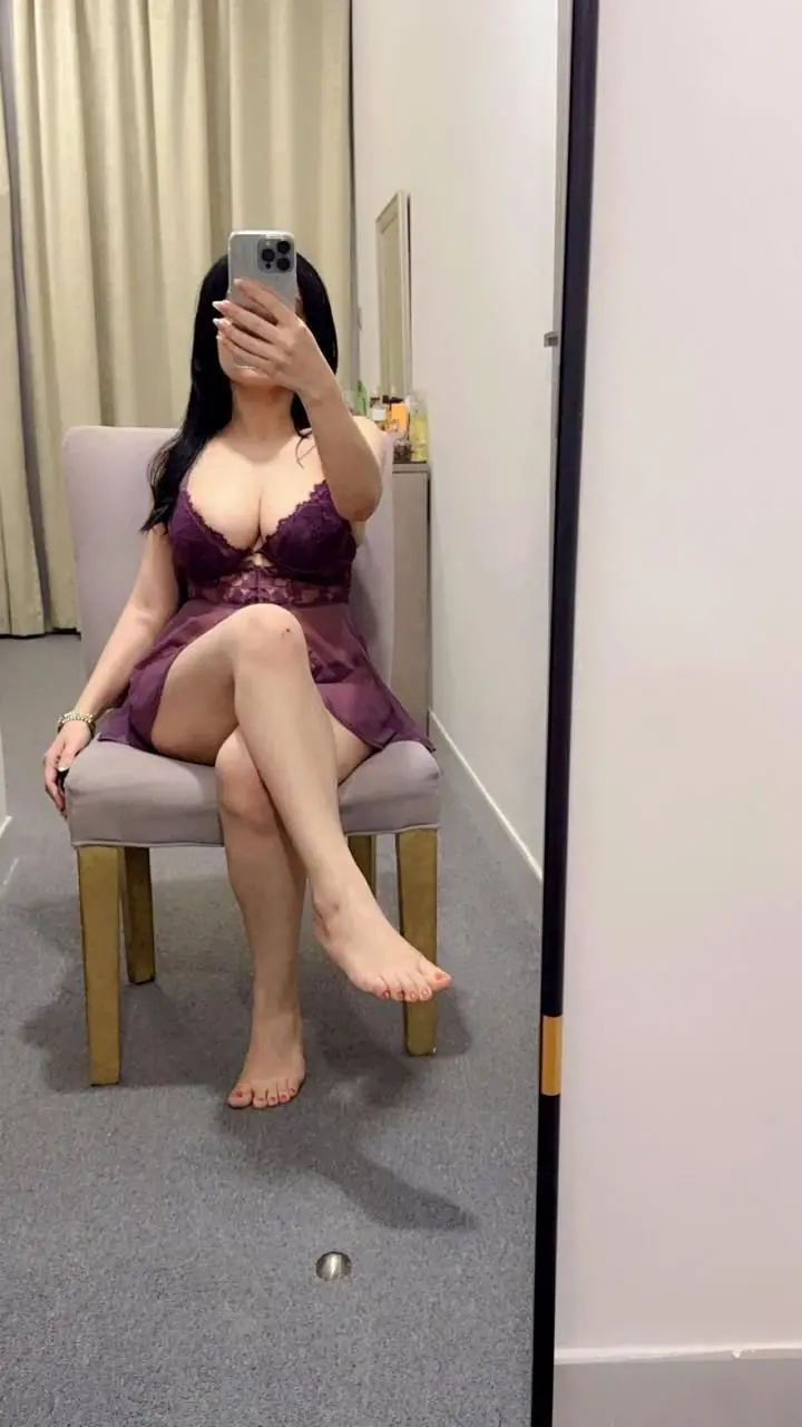 Independent Kerala Girl  - Photo 2