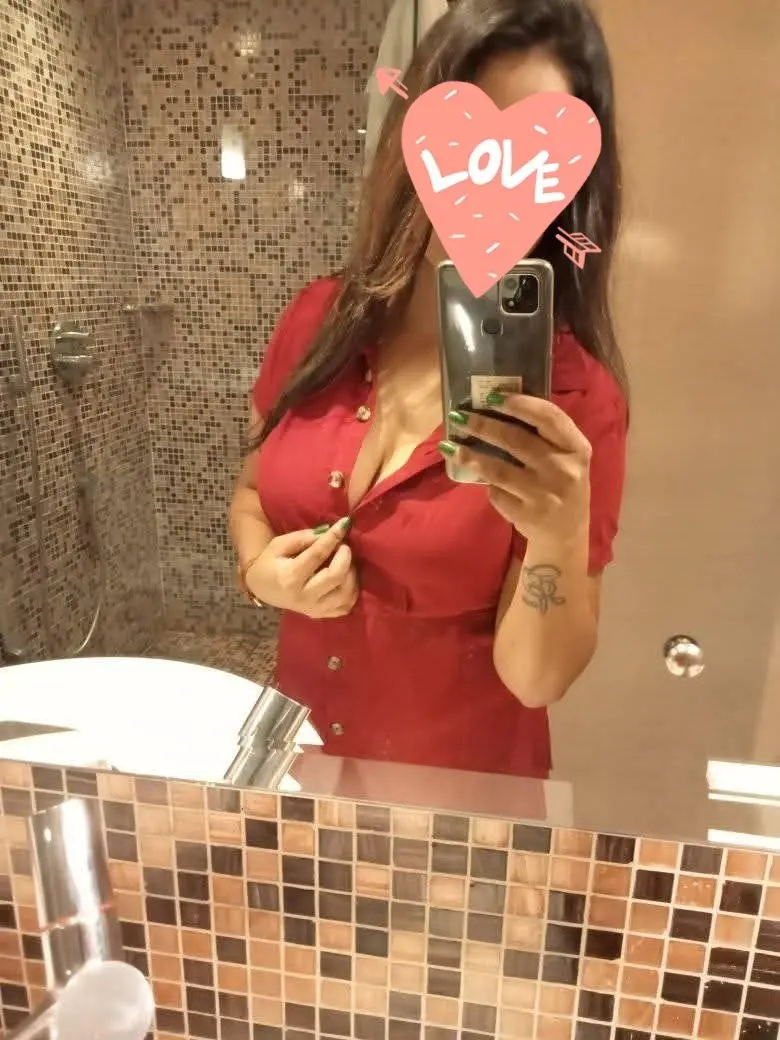 Nishu – Indian escort  - Photo 2