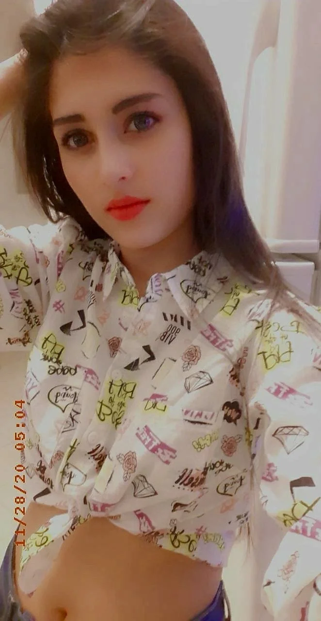 Hi i am Muskaan from India i am good vip - escort in Dubai