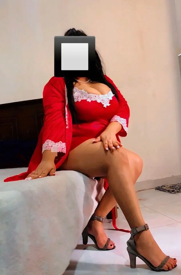 Pahandi Samadara Samarakoon - escort in Colombo
