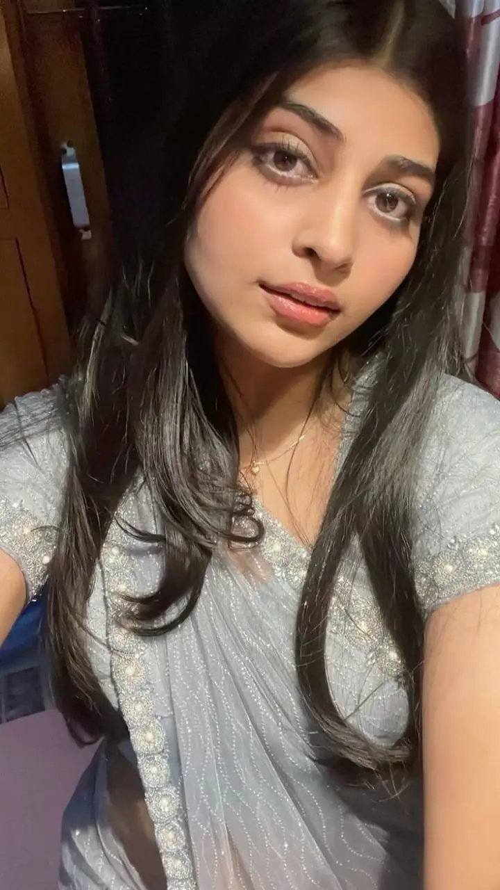 Escorts In Mumbai Hotel And - Photo 1