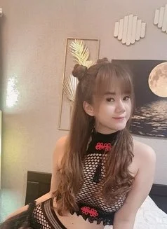 Kelly Real and Perfect  - Photo 2