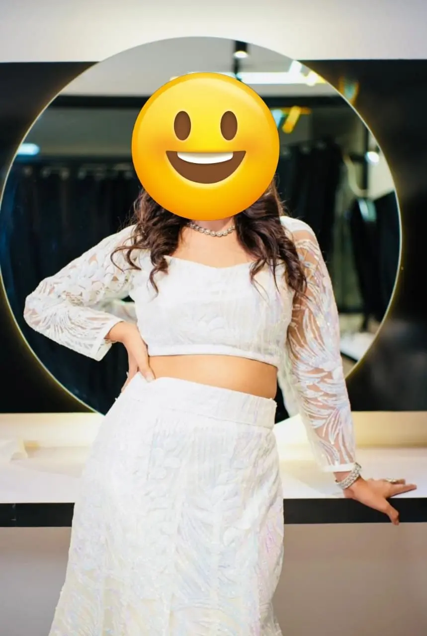 Suhani "Where elegance meet - Photo 2