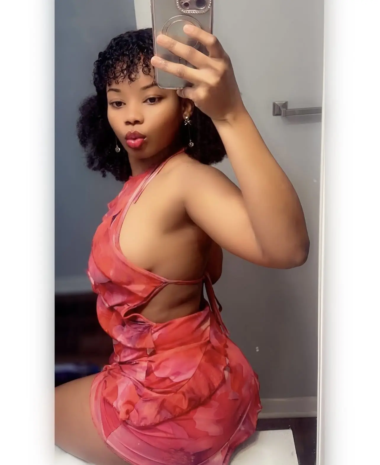 Maggie – Rwandan escort in  - Photo 2