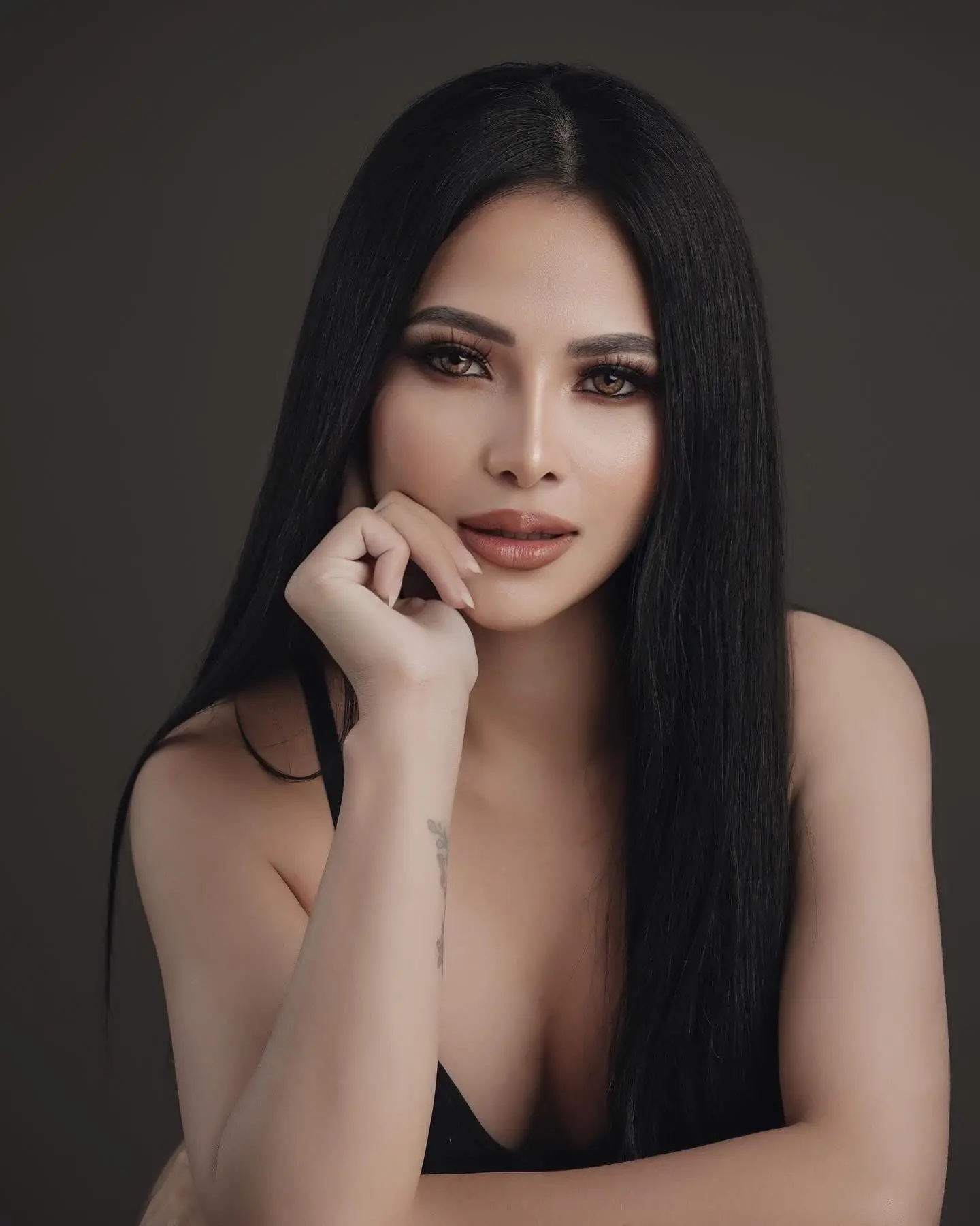 Lucia – Spanish escort  - Photo 3