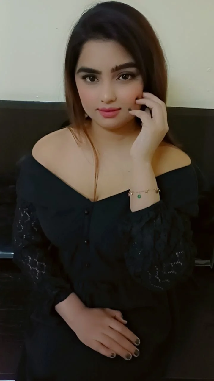 Fizaa beautiful Pakistani escort  - Photo 1