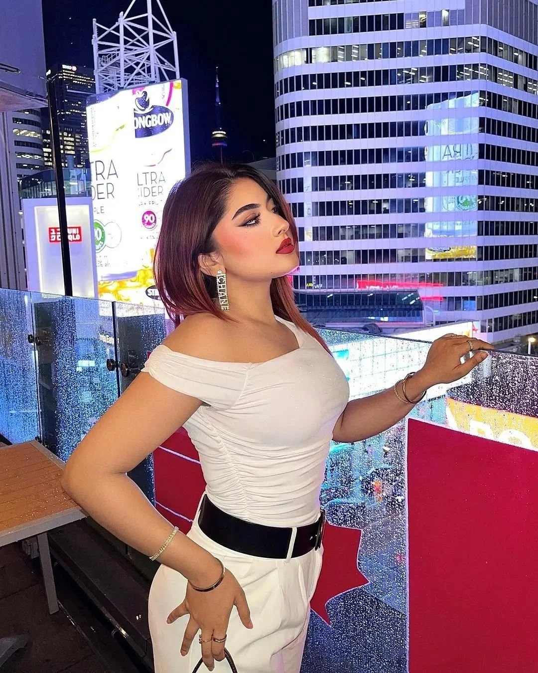 Jasmine – Indian escort  - Photo 2