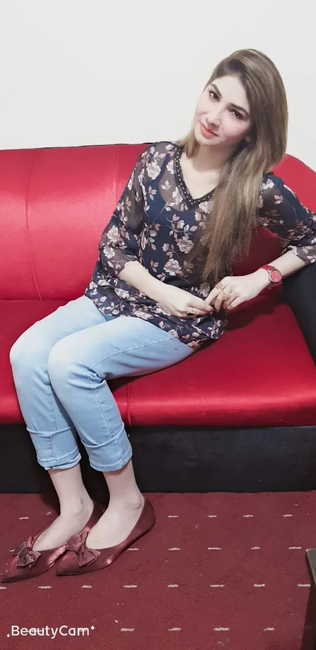 Iram Model Pakistani escort  - escort in Dubai