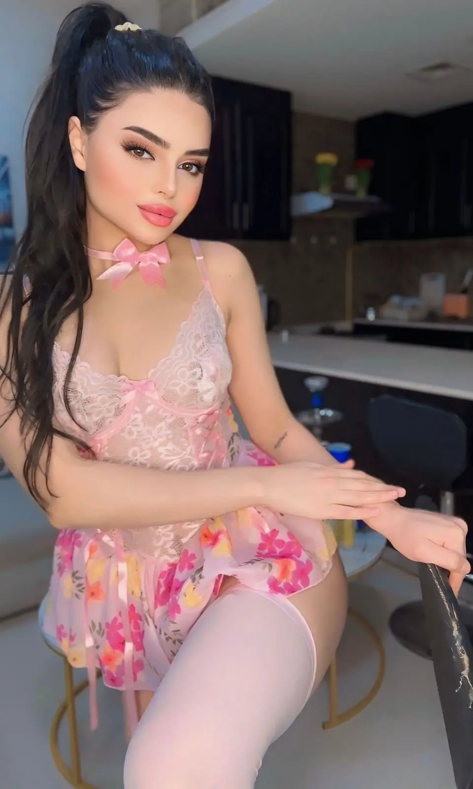 Lolita – Syrian escort in Dubai - Photo 1