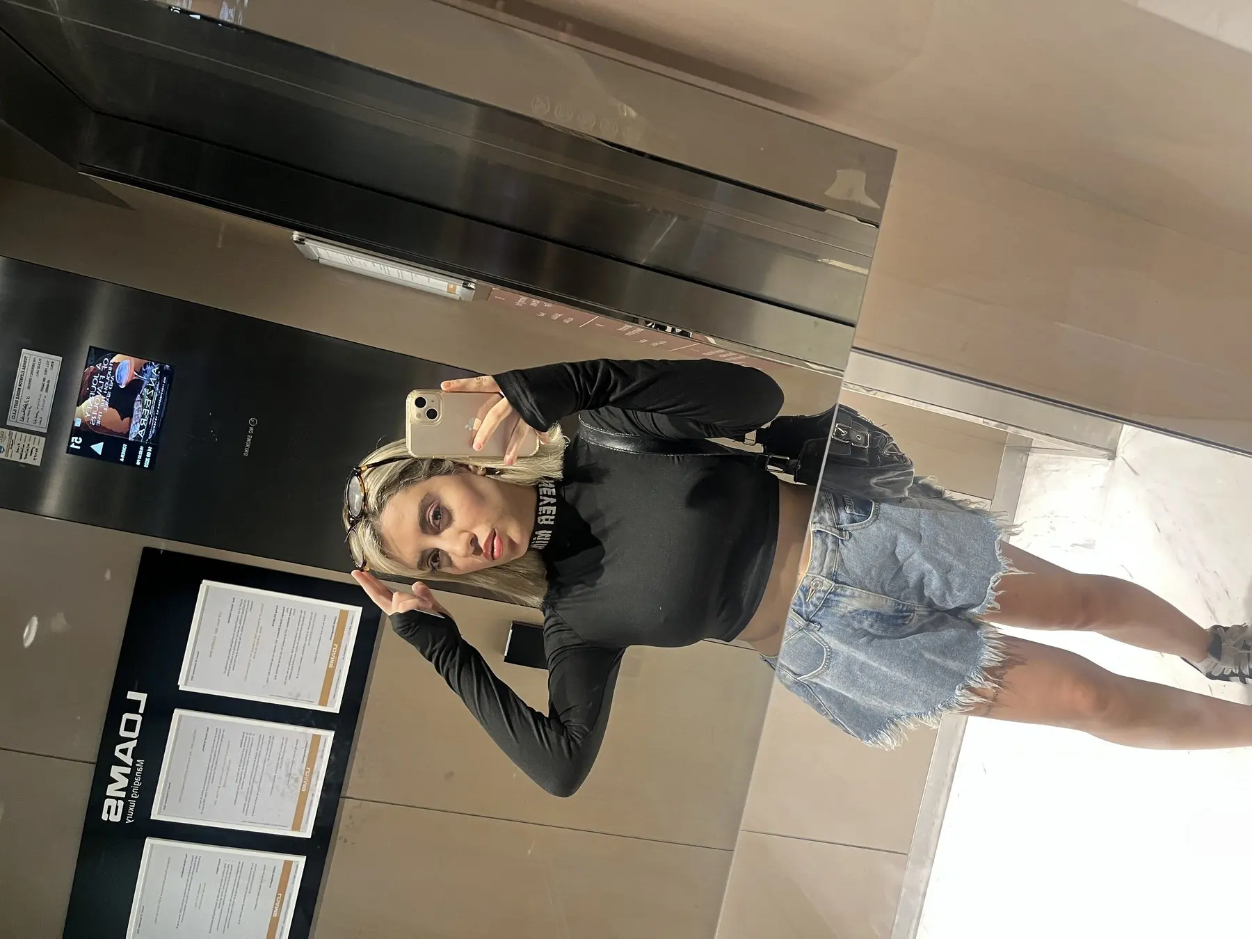 Sana – Iranian escort in Dubai - Photo 1