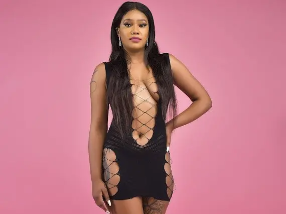 Victoria – Kenyan escort in Dubai - Photo 1