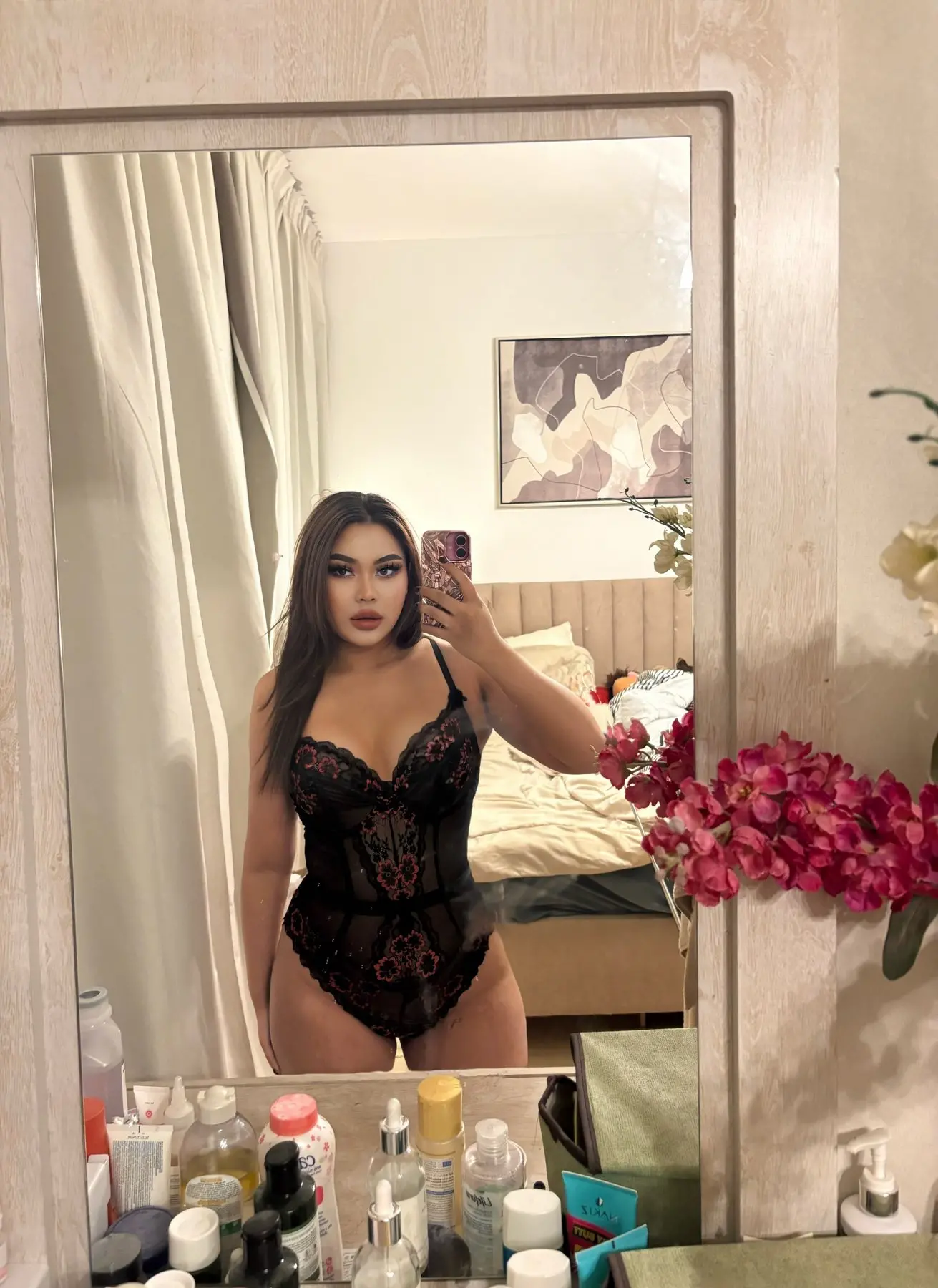 Gina – Thai escort in Dubai - Photo 3